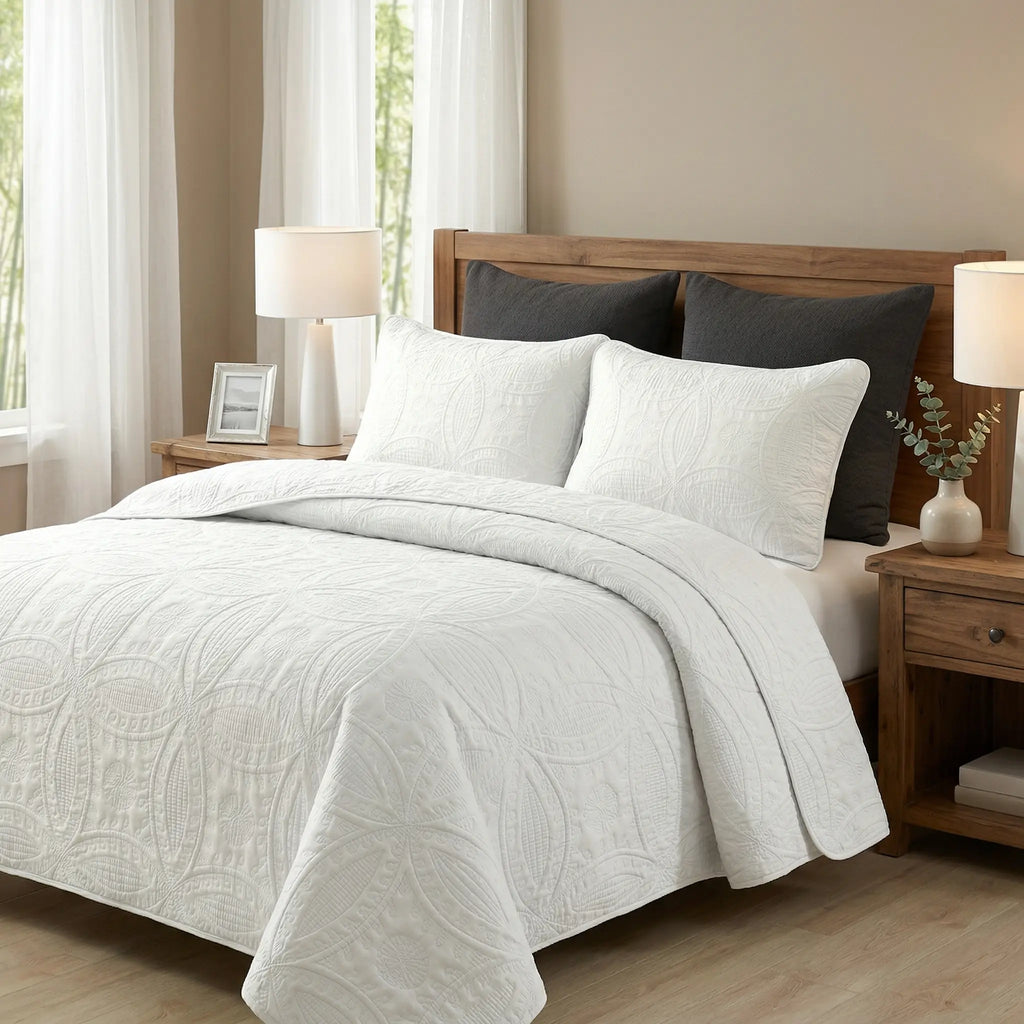 Ultrasonic 2/3-Piece Embossed Bedspread Coverlet Set – Lightweight All-Season Bedding, Soft Microfiber with Pillowcases, Machine Washable, Sizes Twin/Queen/King, bed accessories, All-Season suitable Gift aesthetic decor tiktokshopspringglowup