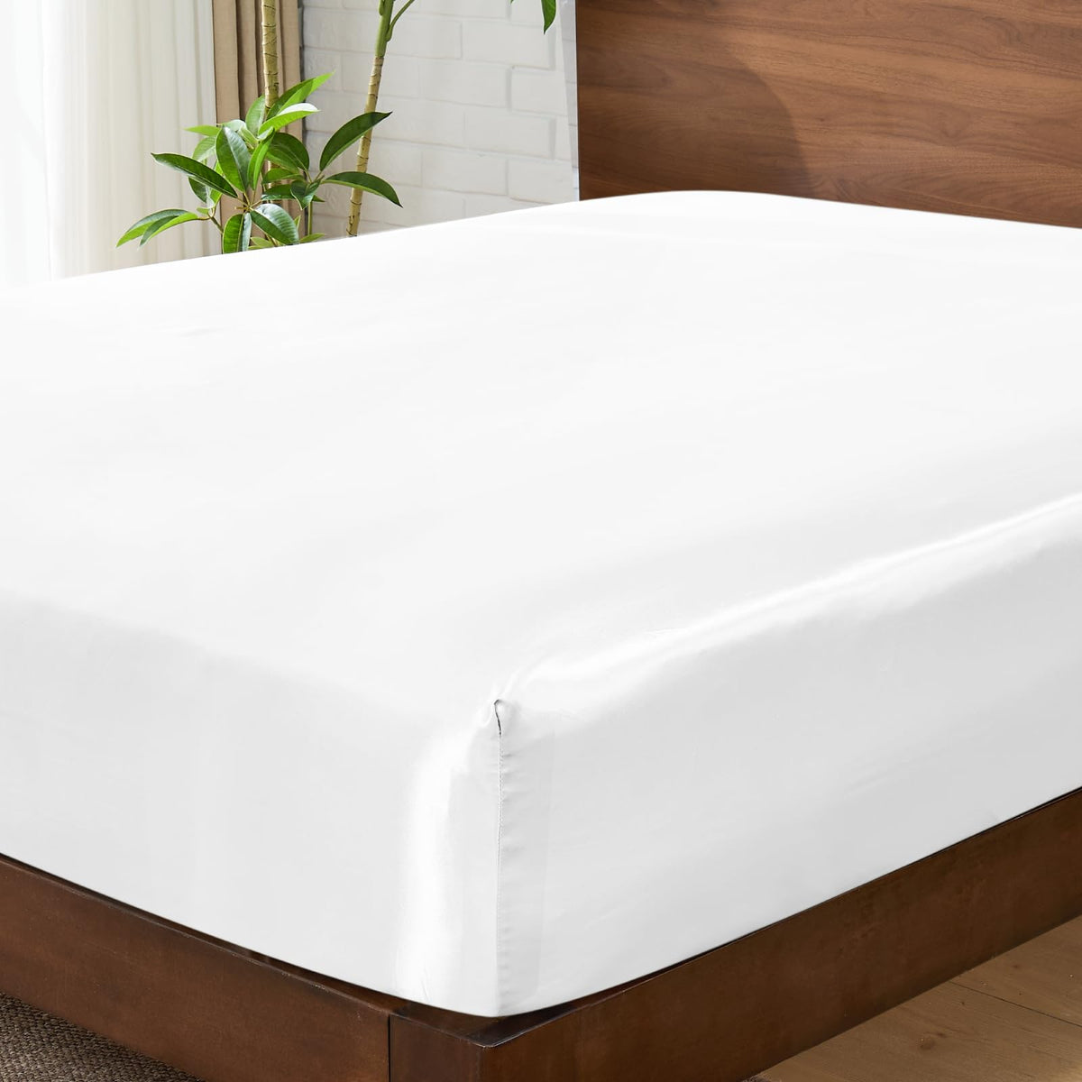 BEDELITE Satin Fitted Sheet Only, Queen Size, 15" Deep Pocket, Black