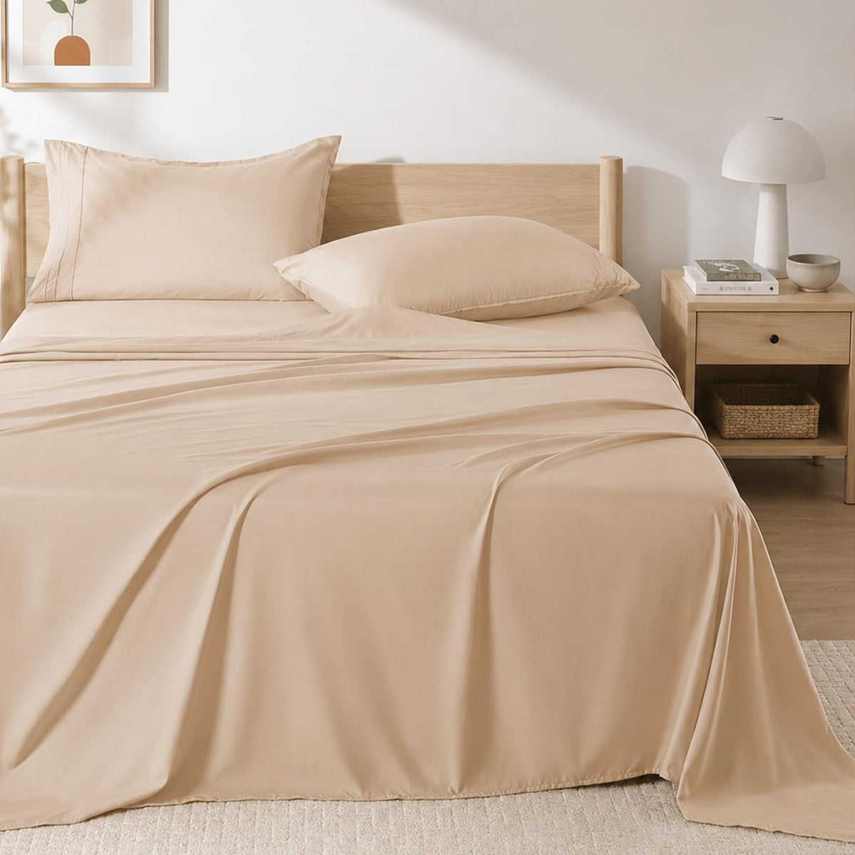 ROSE&RISY White Queen Sheet Set, 4 Pieces Soft Bedding Queen Sheet Set, Breathable and Cooling Sheets, Deep Pocket with 1 Fitted, 1 Flat, 2 Pillow Cases (White, Queen Size)