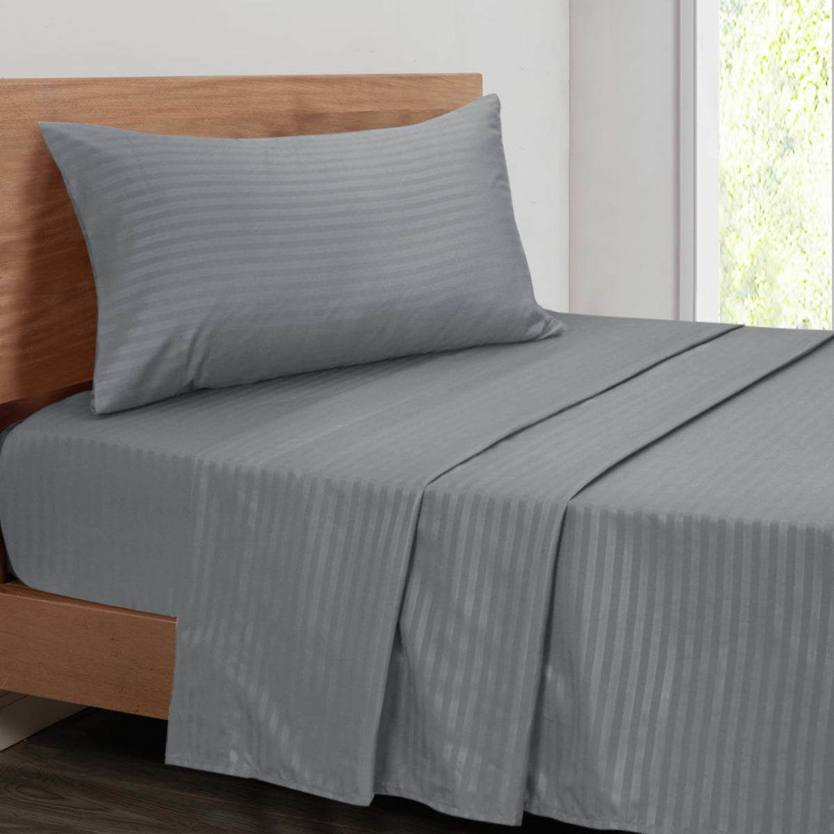 Mejoroom Queen Size Sheet Set - Hotel Luxury 1800 Bedding Sheets & Pillowcases - Deep Pocket Fitted Sheet, Soft, Breathable, Wrinkle & Fade Resistant - 4 Piece (Queen, Blush Pink)