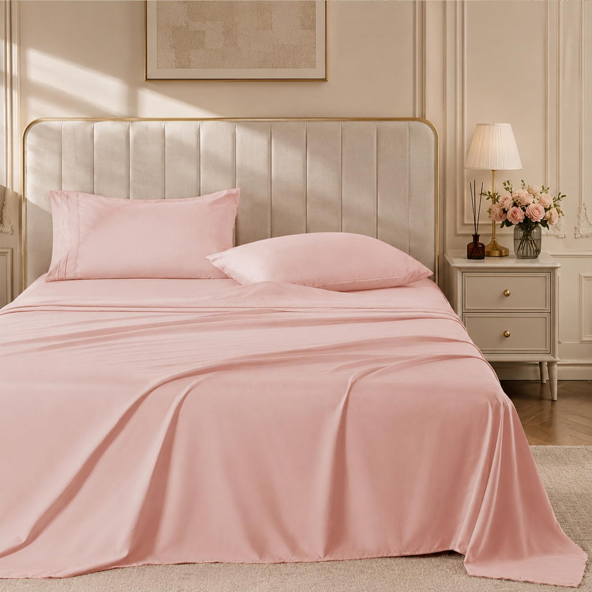 ROSE&RISY White Queen Sheet Set, 4 Pieces Soft Bedding Queen Sheet Set, Breathable and Cooling Sheets, Deep Pocket with 1 Fitted, 1 Flat, 2 Pillow Cases (White, Queen Size)