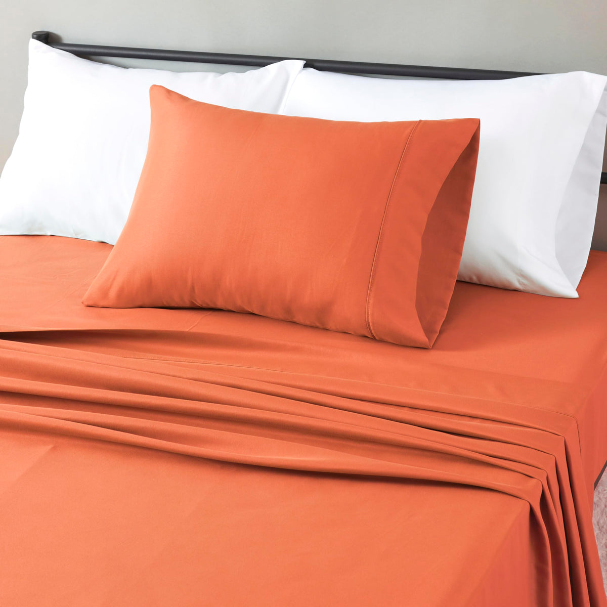 Amazon Basics Lightweight Super Soft Easy Care Wrinkle-Free Breathable Brushed Microfiber 3-Piece Bed Sheet Set with 14-Inch Deep Pockets, Twin, Dark Gray, Solid