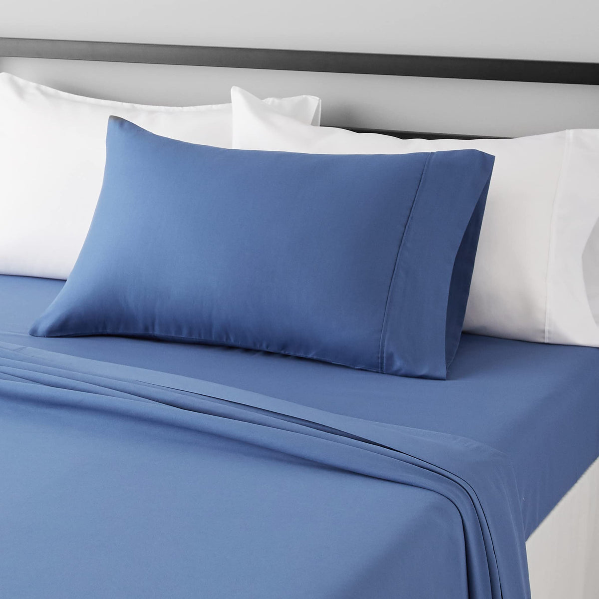 Amazon Basics Lightweight Super Soft Easy Care Wrinkle-Free Breathable Brushed Microfiber 3-Piece Bed Sheet Set with 14-Inch Deep Pockets, Twin, Dark Gray, Solid