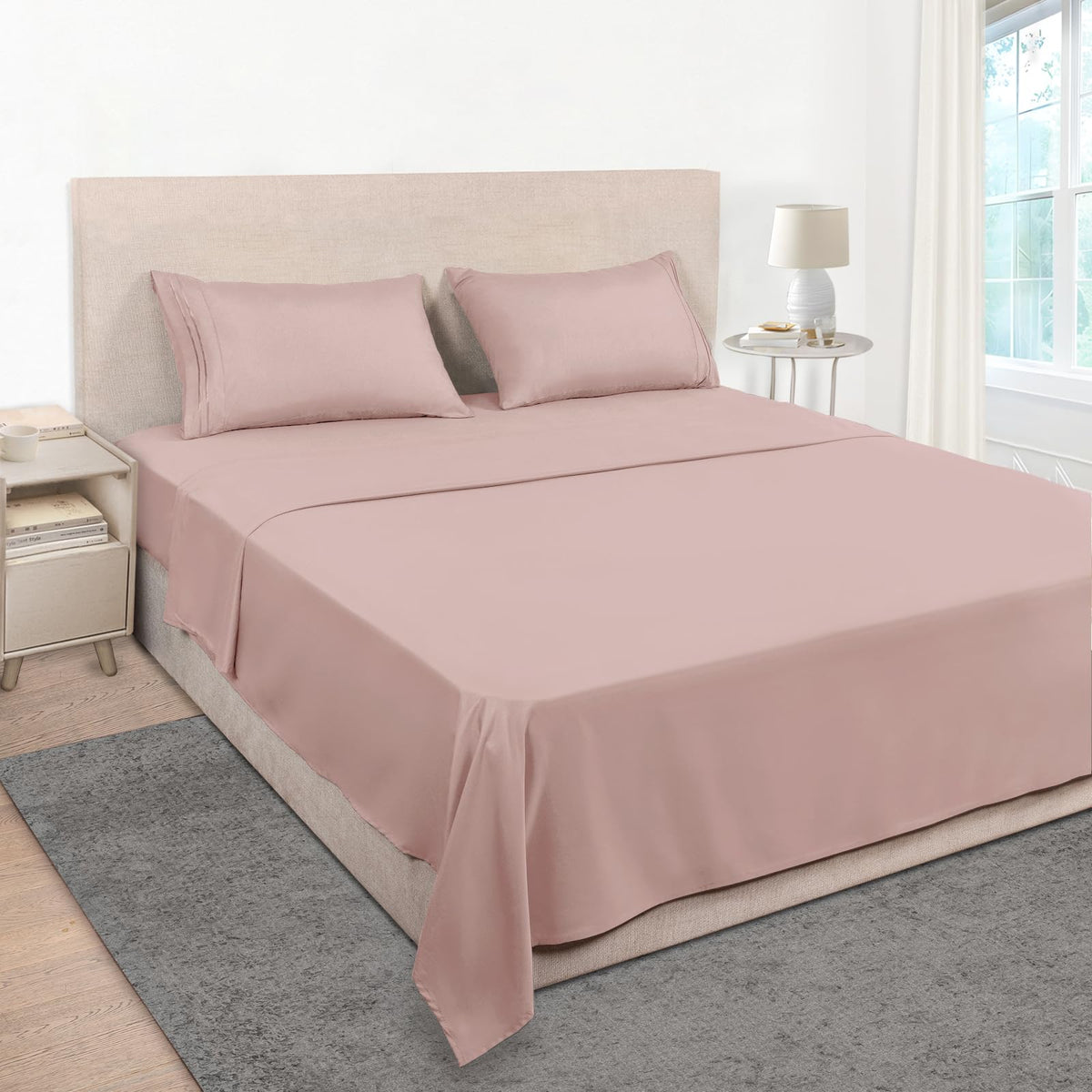 Mejoroom Queen Size Sheet Set - Hotel Luxury 1800 Bedding Sheets & Pillowcases - Deep Pocket Fitted Sheet, Soft, Breathable, Wrinkle & Fade Resistant - 4 Piece (Queen, Blush Pink)