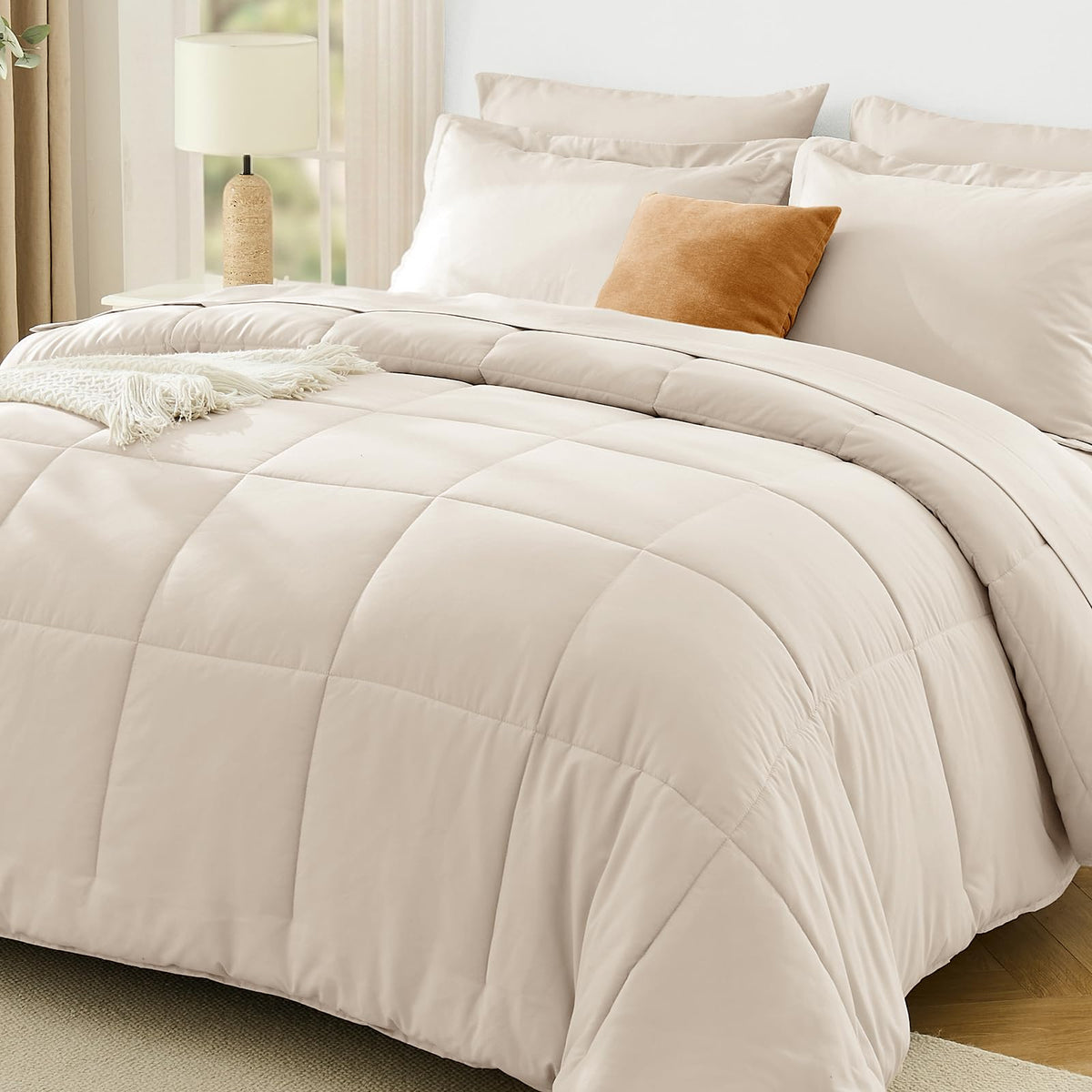 JOLLYVOGUE Queen Comforter Set, Ultra-Soft Bed in a Bag Queen Size 7 Pieces, Oeko-TEX Certified Bedding Set with Down Alternative Comforter, Sheets, Pillowcases & Shams, Black