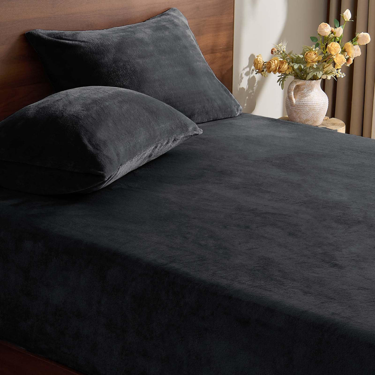 BEDELITE Fleece Queen Fitted Sheet & Pillowcases Set, Grey, 3 Pieces