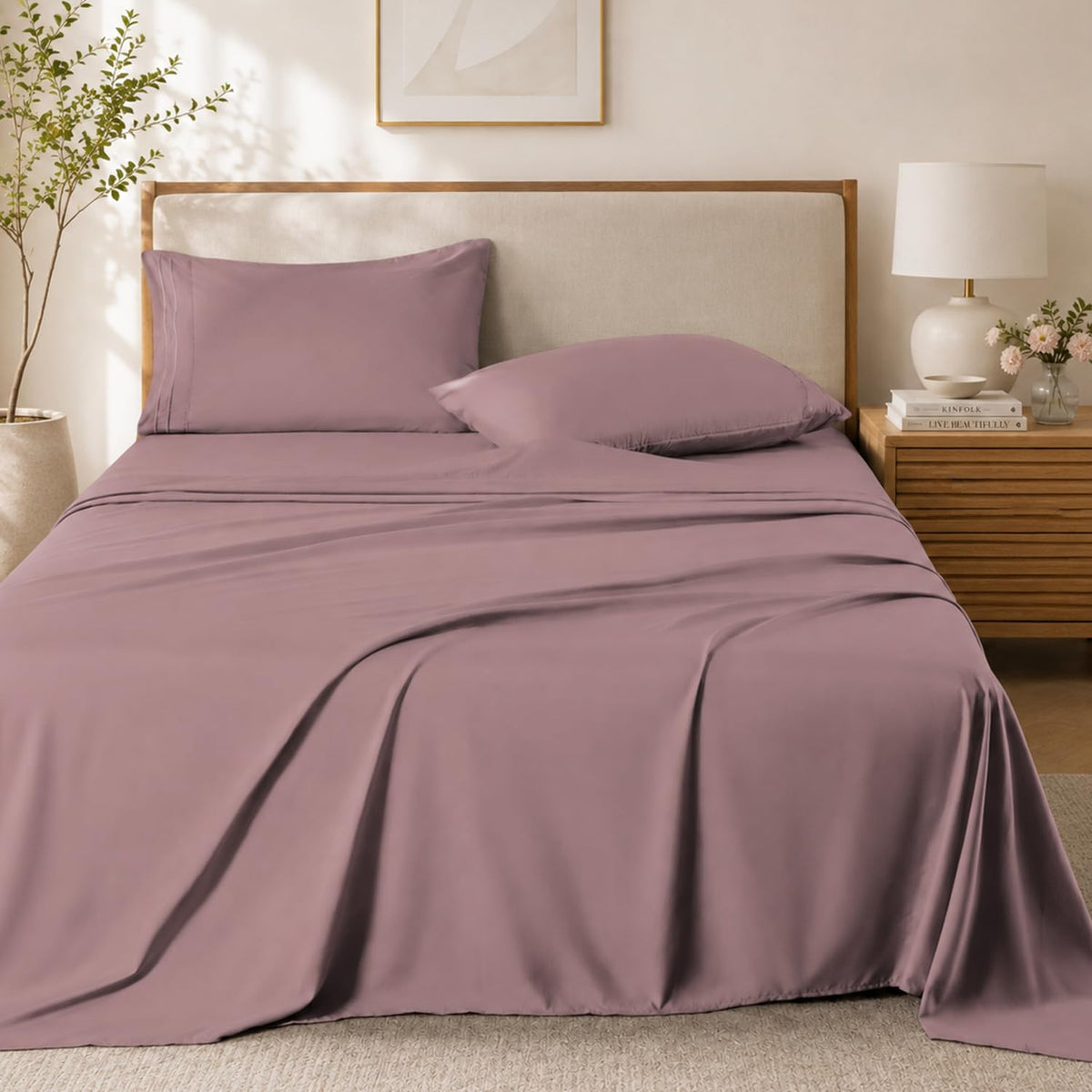 ROSE&RISY White Queen Sheet Set, 4 Pieces Soft Bedding Queen Sheet Set, Breathable and Cooling Sheets, Deep Pocket with 1 Fitted, 1 Flat, 2 Pillow Cases (White, Queen Size)