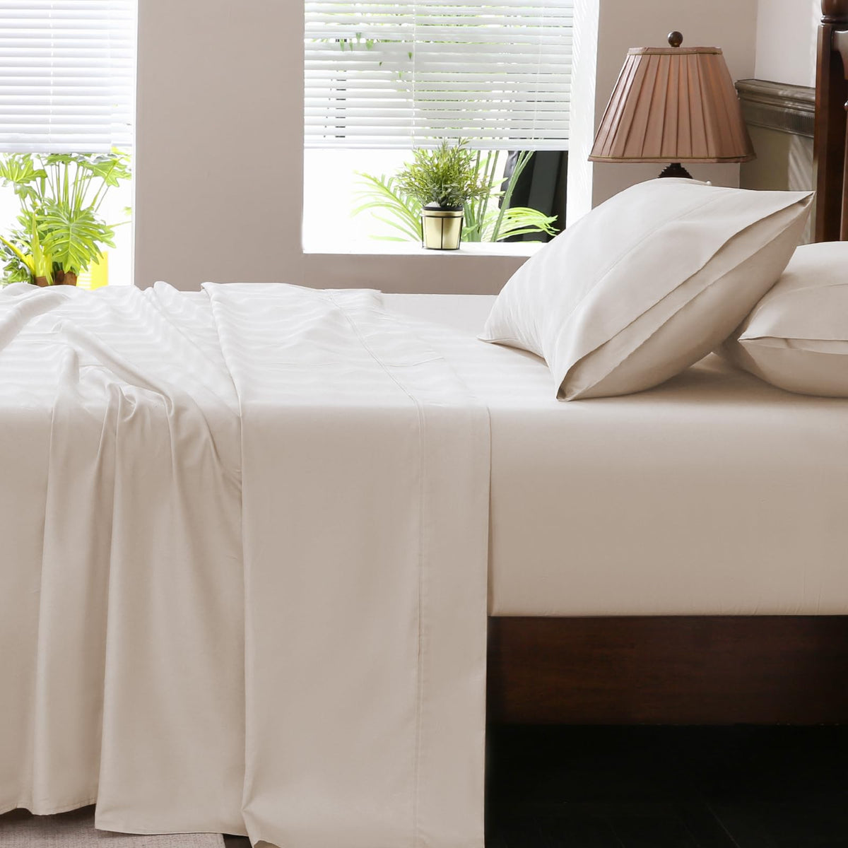 1000 Thread Count Egyptian Cotton Sheets Queen Size Set 4PCS Sateen Weave Soft Breathable 16-Inch Deep Pocket（Queen,White）