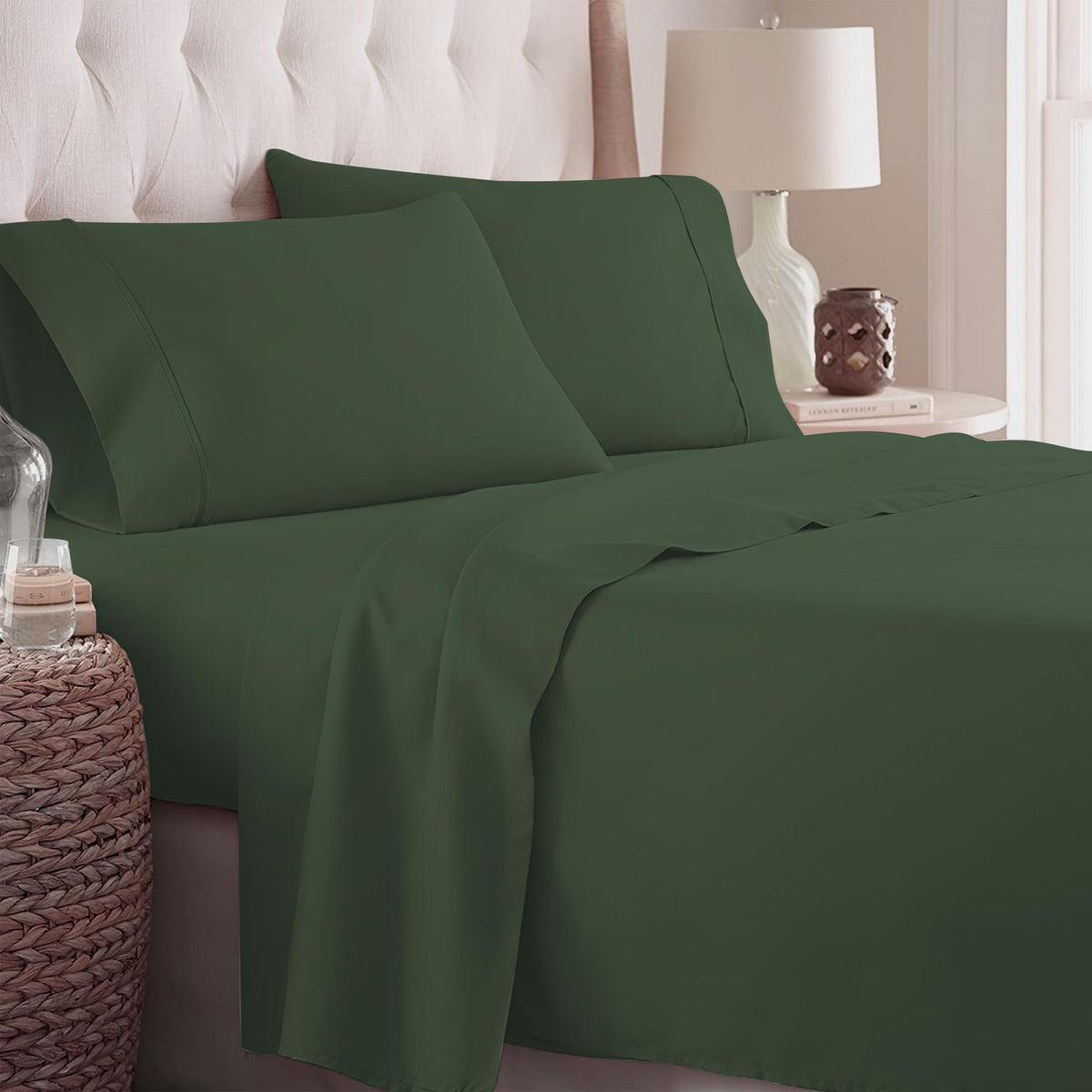 Danjor Linens Bed Sheet Set Queen Size for Hot Sleepers, Hotel Premium Sheets with 4 Pillowcases, Lightweight Brushed Microfiber Deep Pockets, Breathable Cooling 6 Piece Bedding Sets, White
