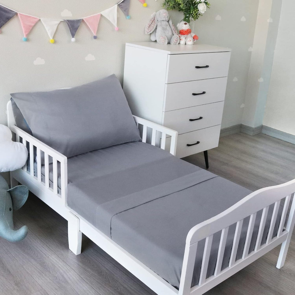 Biloban 3-Piece Toddler Sheet Set Microfiber, Toddler Bedding Set