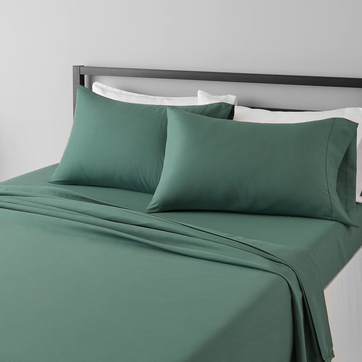 Amazon Basics Lightweight Super Soft Easy Care Wrinkle-Free Breathable Brushed Microfiber 3-Piece Bed Sheet Set with 14-Inch Deep Pockets, Twin, Dark Gray, Solid