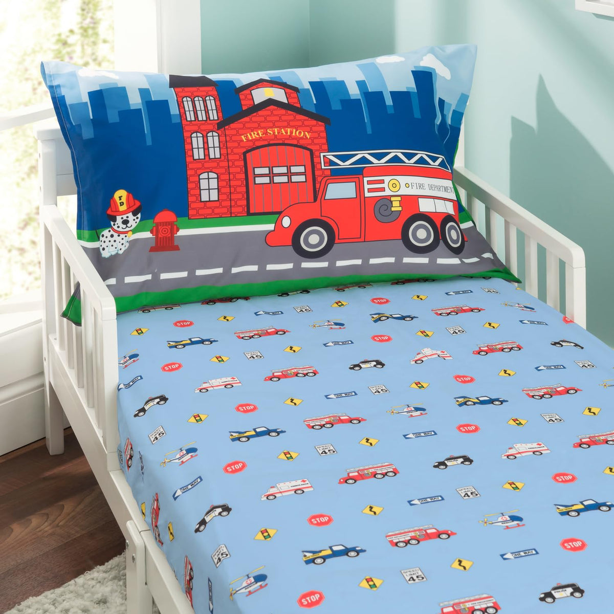 Everyday Kids Toddler Fitted Sheet and Pillowcase Set -Princess Storyland- Soft Breathable Microfiber Toddler Sheet Set