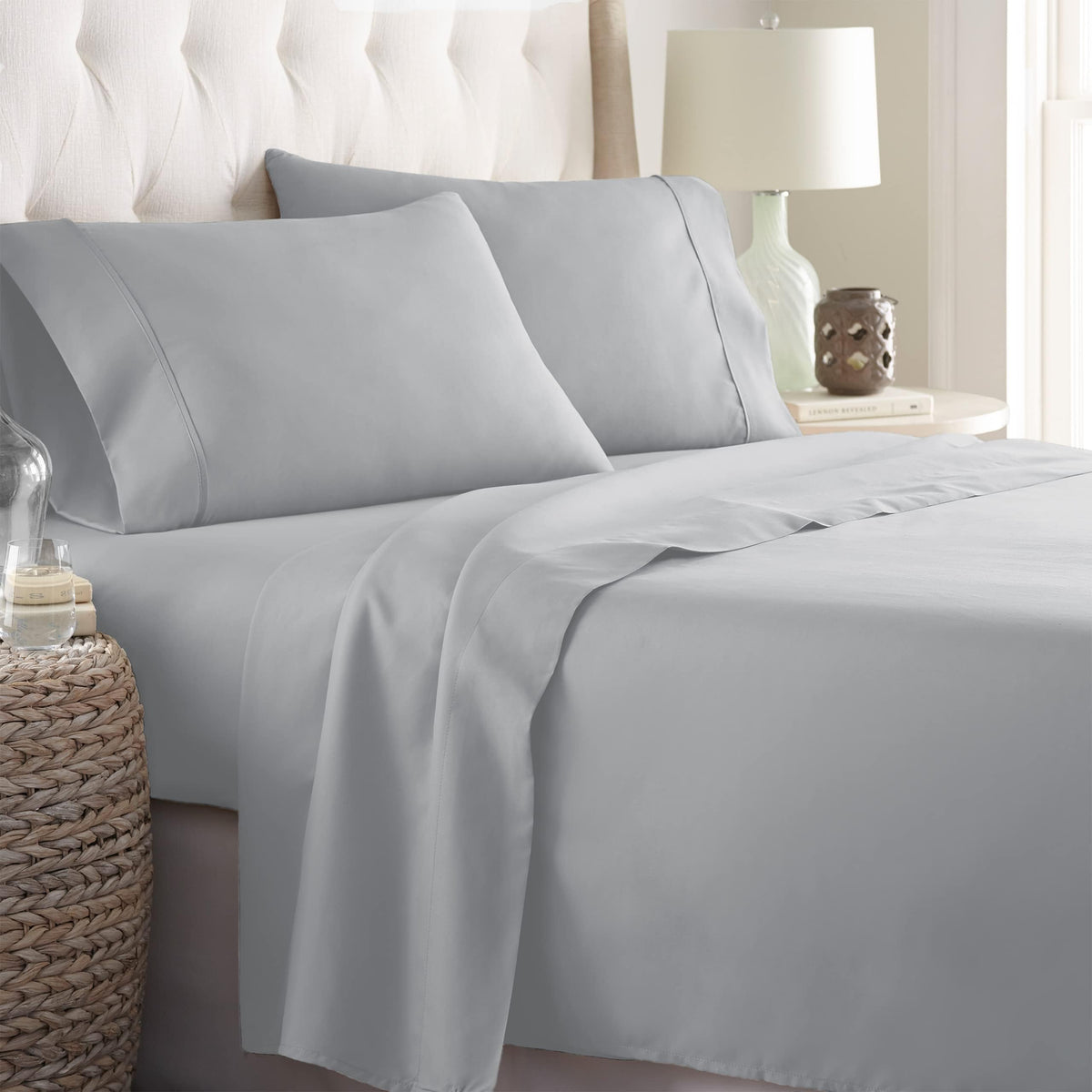 Danjor Linens Bed Sheet Set Queen Size for Hot Sleepers, Hotel Premium Sheets with 4 Pillowcases, Lightweight Brushed Microfiber Deep Pockets, Breathable Cooling 6 Piece Bedding Sets, White