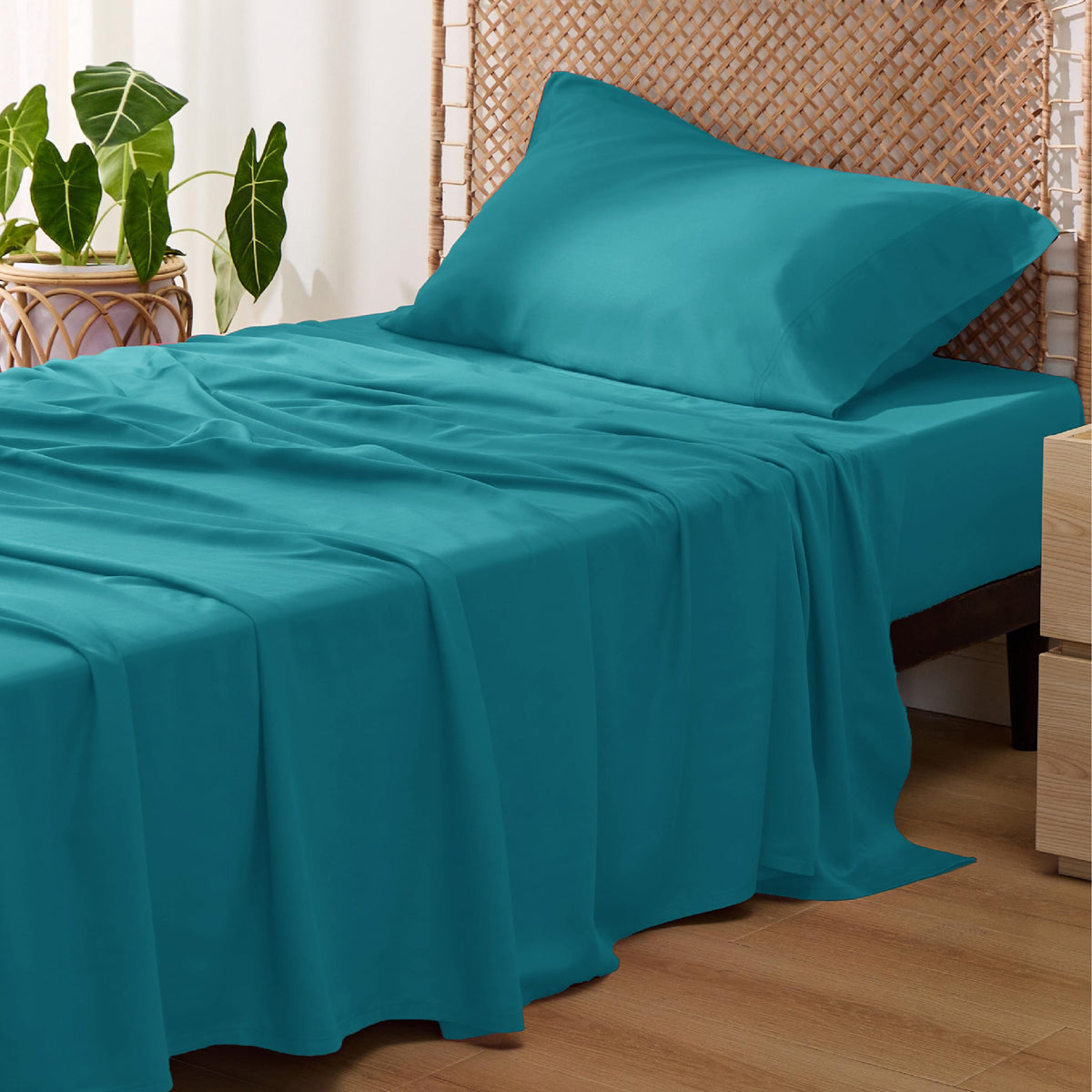 Bedsure PureWoven 100% Rayon Derived from Bamboo, King Size Sheets Set