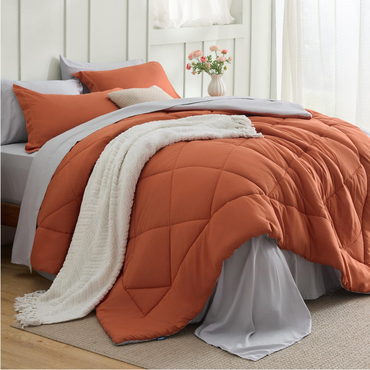Bedsure Queen Bed in a Bag Reversible Bed Set 7 Pieces Grey/Light Grey