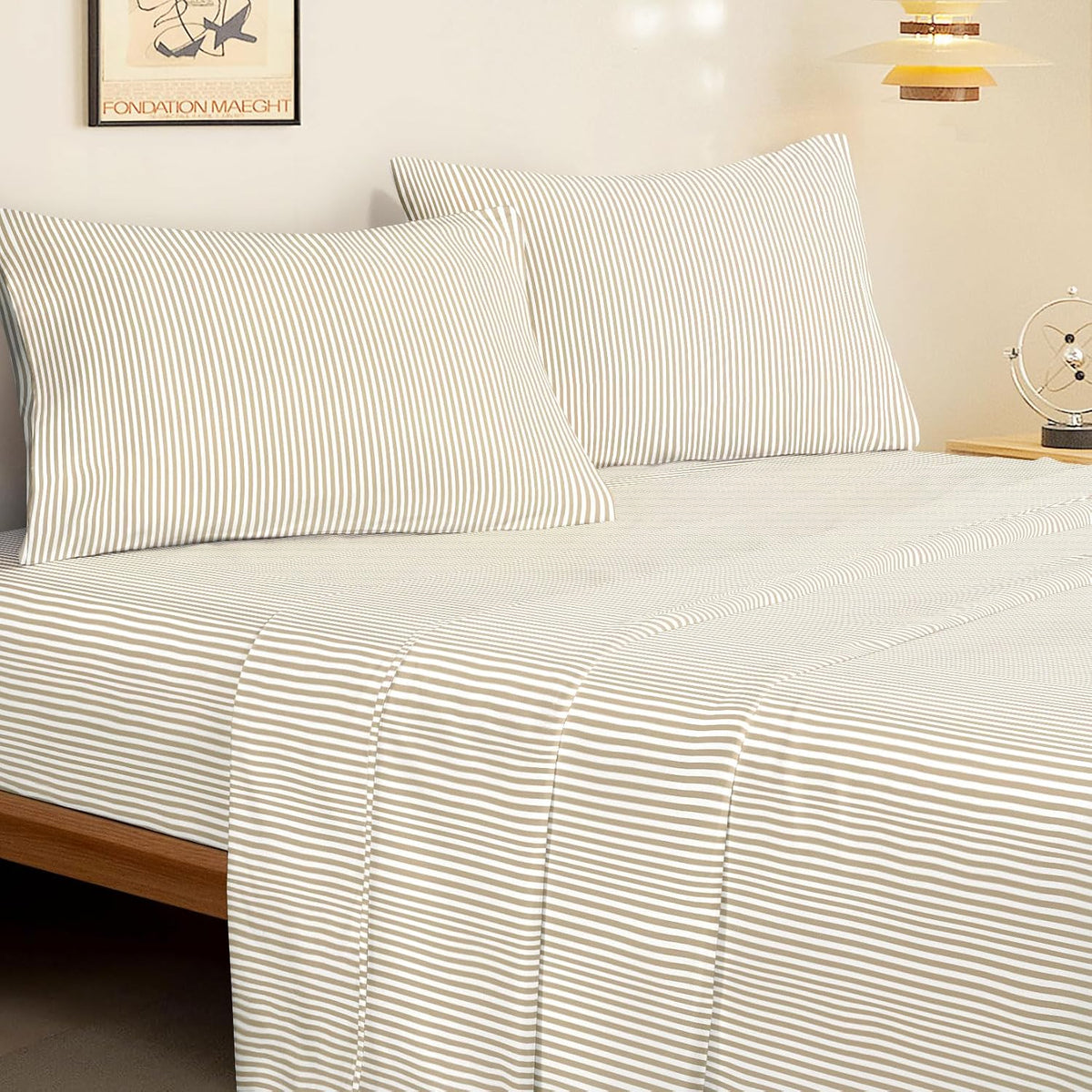 Wake In Cloud - Striped Bed Sheets, 4-Piece Sheet Set, Ticking Vertical Pin Stripe Modern Farmhouse Pattern Printed Bedding, Deep Pocket, Light Brown White, Queen Size