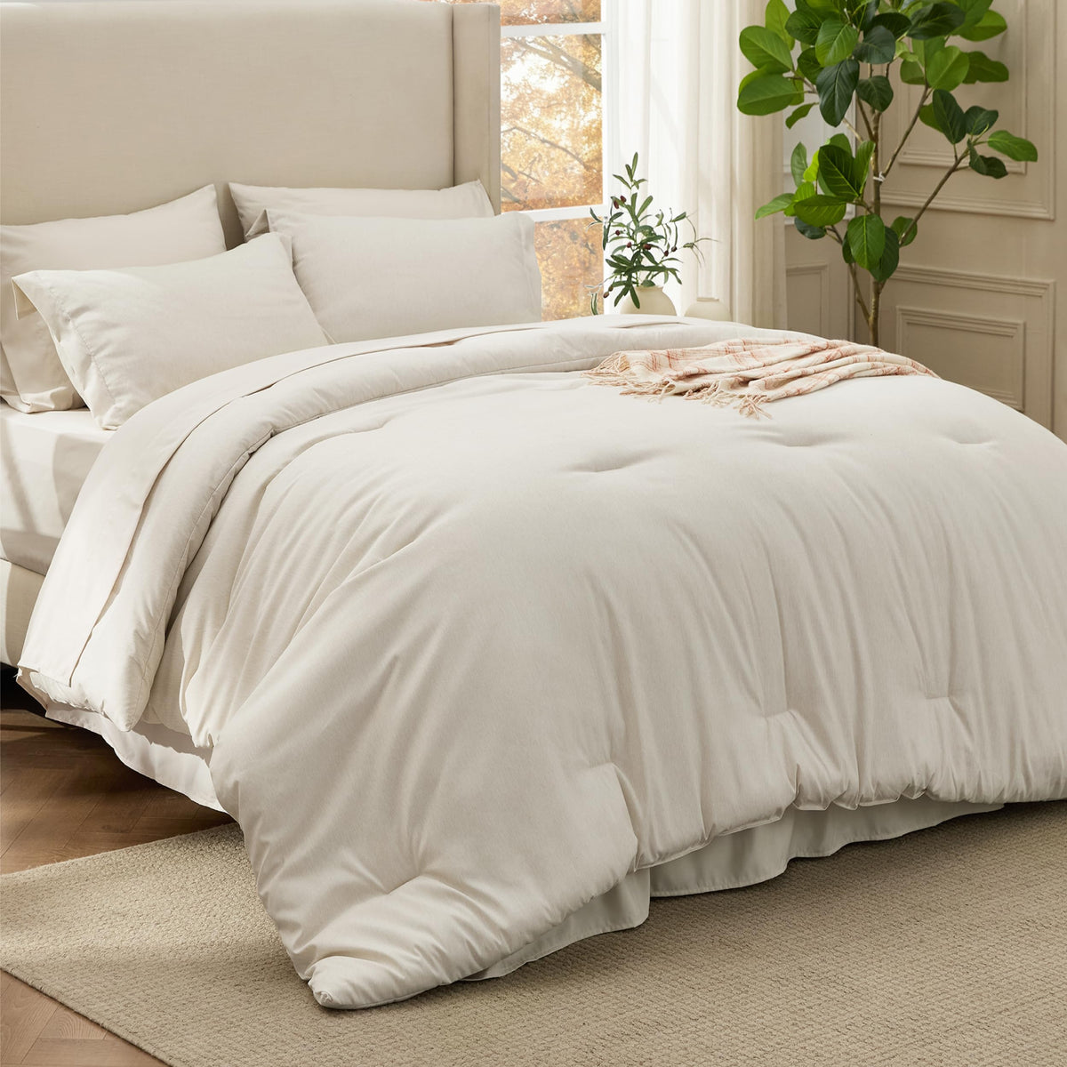 Bedsure Queen Comforter Set Dark Grey - Bed in a Bag Queen Size 7 Pieces, Cationic Dyed Bed Set, Soft Bedding for All Seasons Comforter with Sheets, Pillowcases & Shams