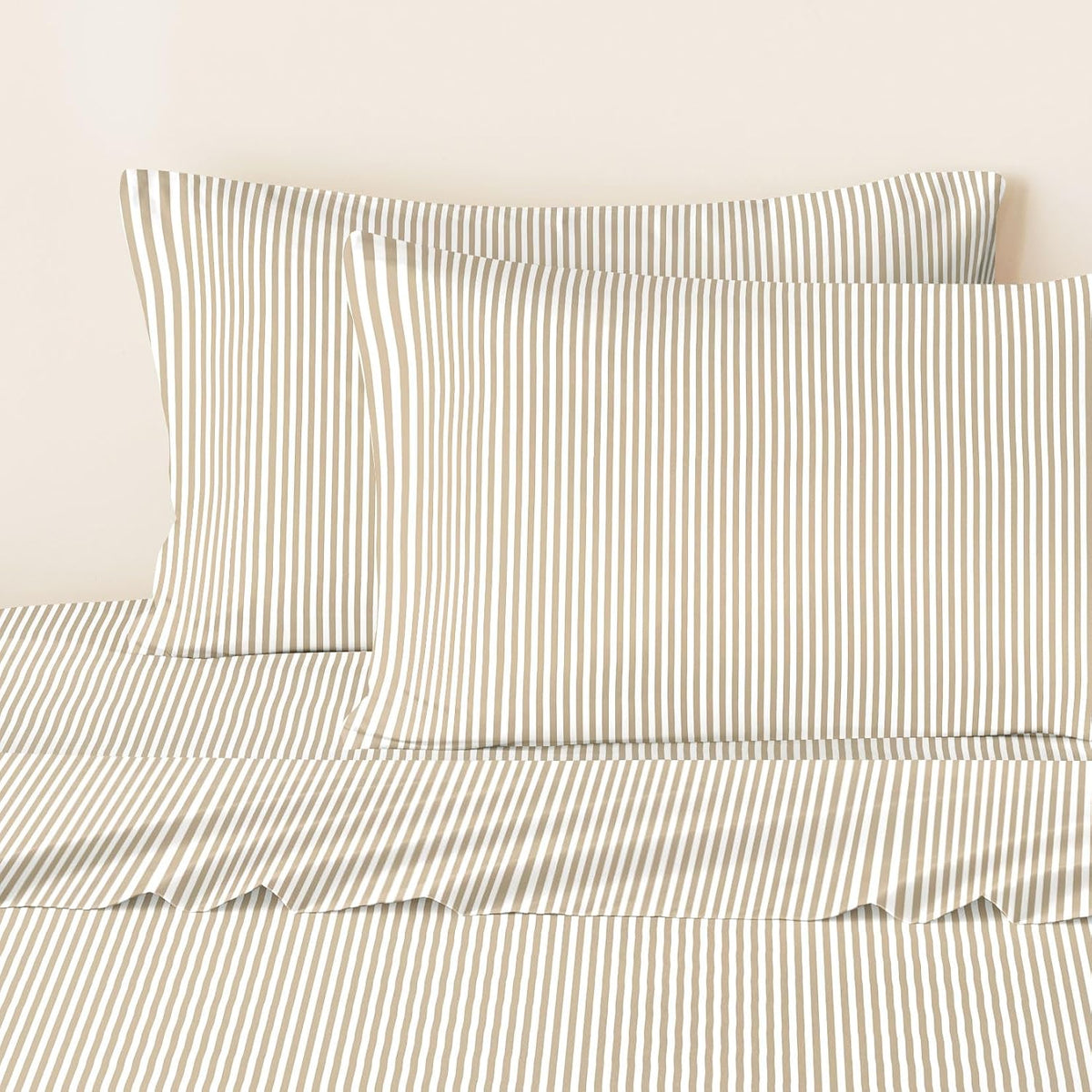 Wake In Cloud - Striped Bed Sheets, 4-Piece Sheet Set, Ticking Vertical Pin Stripe Modern Farmhouse Pattern Printed Bedding, Deep Pocket, Light Brown White, Queen Size