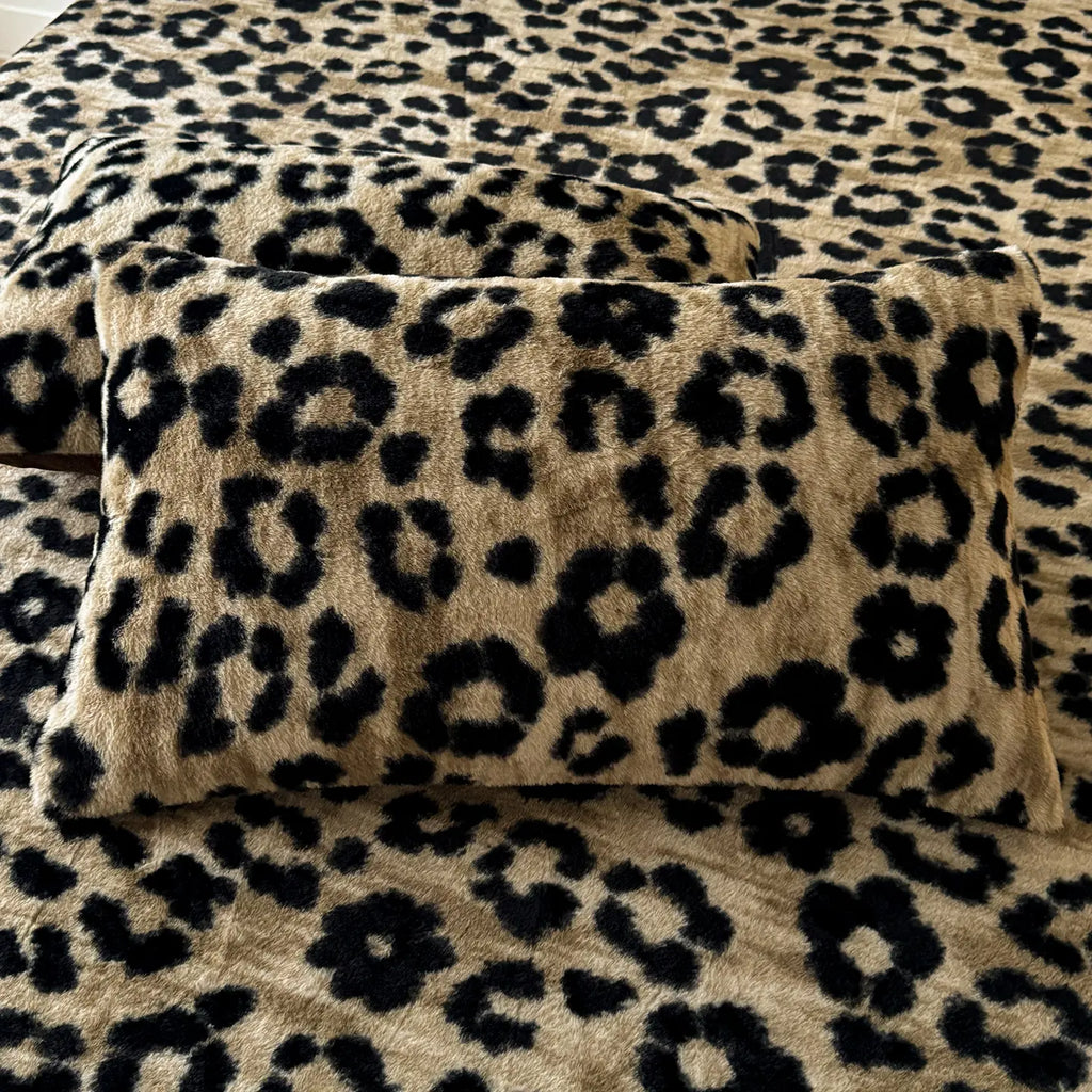 Faux Rabbit Fur Leopard Print Fitted Sheet 3-Piece Set, Bedding Sheets, Bedsheet Sets, Bedding Set – Soft & Warm Solid Color Bedding, Set (Includes 1 Fitted Sheet + 1/2 Pillowcases), All-Season, Bedroom, Dorm, Sofa, Christmas Gift