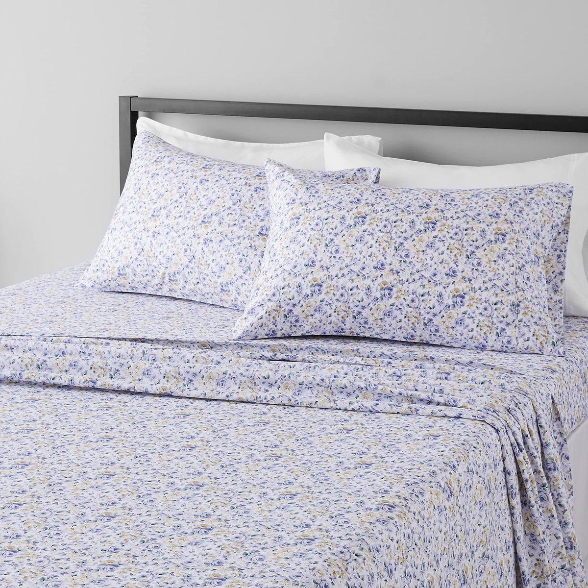 Amazon Basics Lightweight Super Soft Easy Care Wrinkle-Free Breathable Brushed Microfiber 3-Piece Bed Sheet Set with 14-Inch Deep Pockets, Twin, Dark Gray, Solid