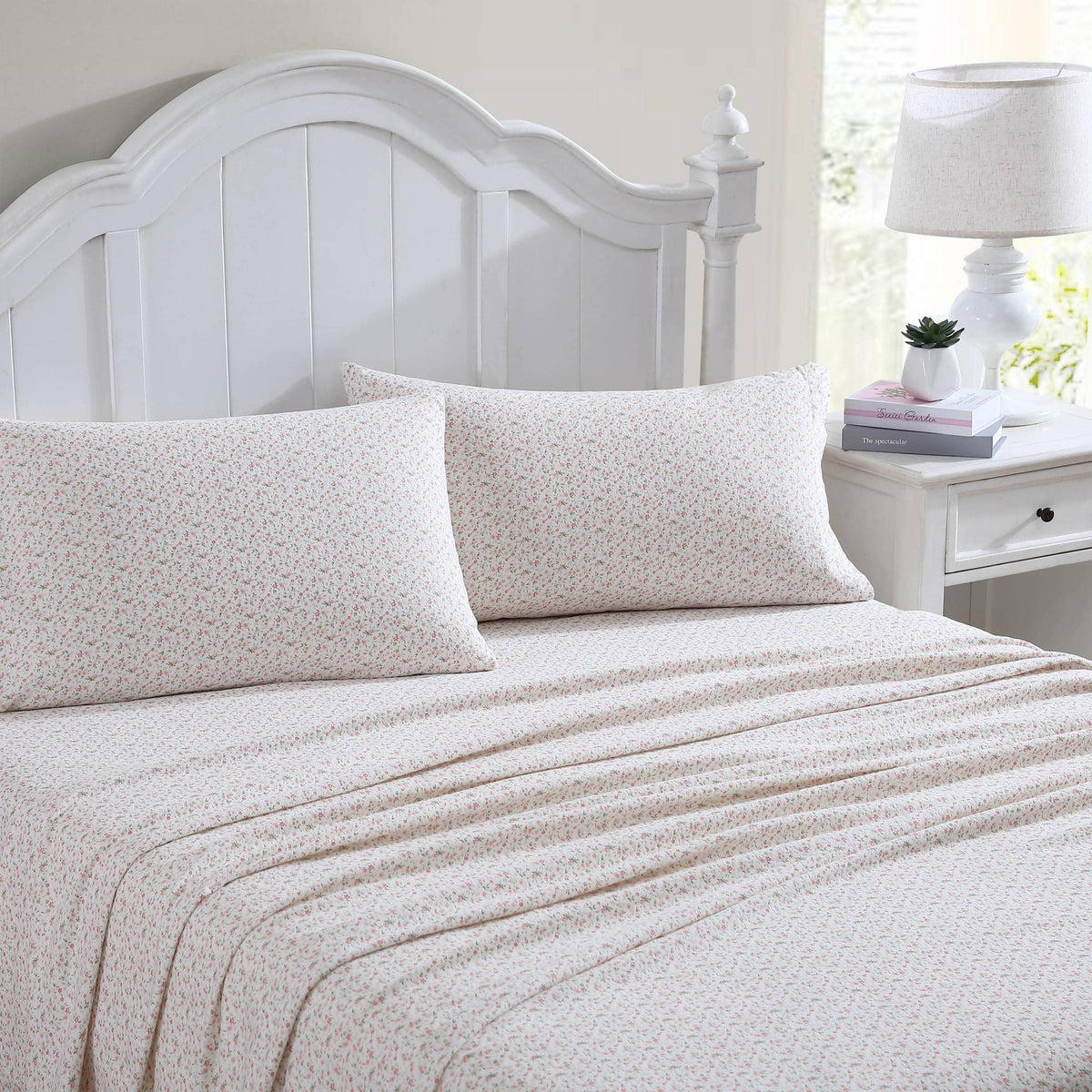 Laura Ashley - Twin Sheet Set with Fitted Sheet & Pillowcase