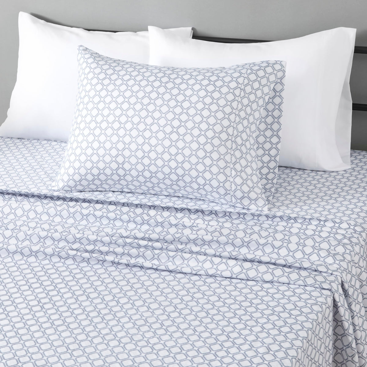 Amazon Basics Lightweight Super Soft Easy Care Wrinkle-Free Breathable Brushed Microfiber 3-Piece Bed Sheet Set with 14-Inch Deep Pockets, Twin, Dark Gray, Solid