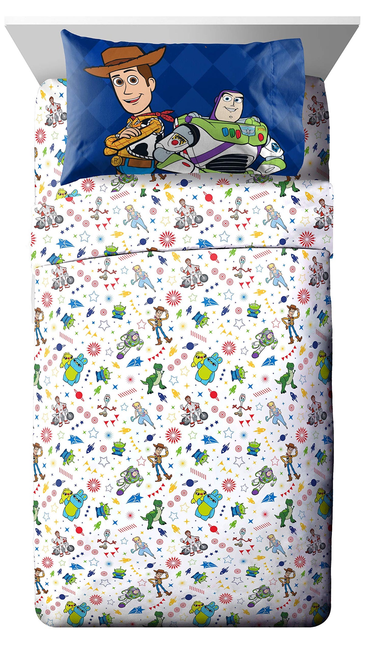Jay Franco Kids Sheet Set with Fitted, Flat Sheets & Pillow Cover - Ultra-Soft Bedding with Pillowcase for Room Decor, White - Bluey, 3 Piece Toddler