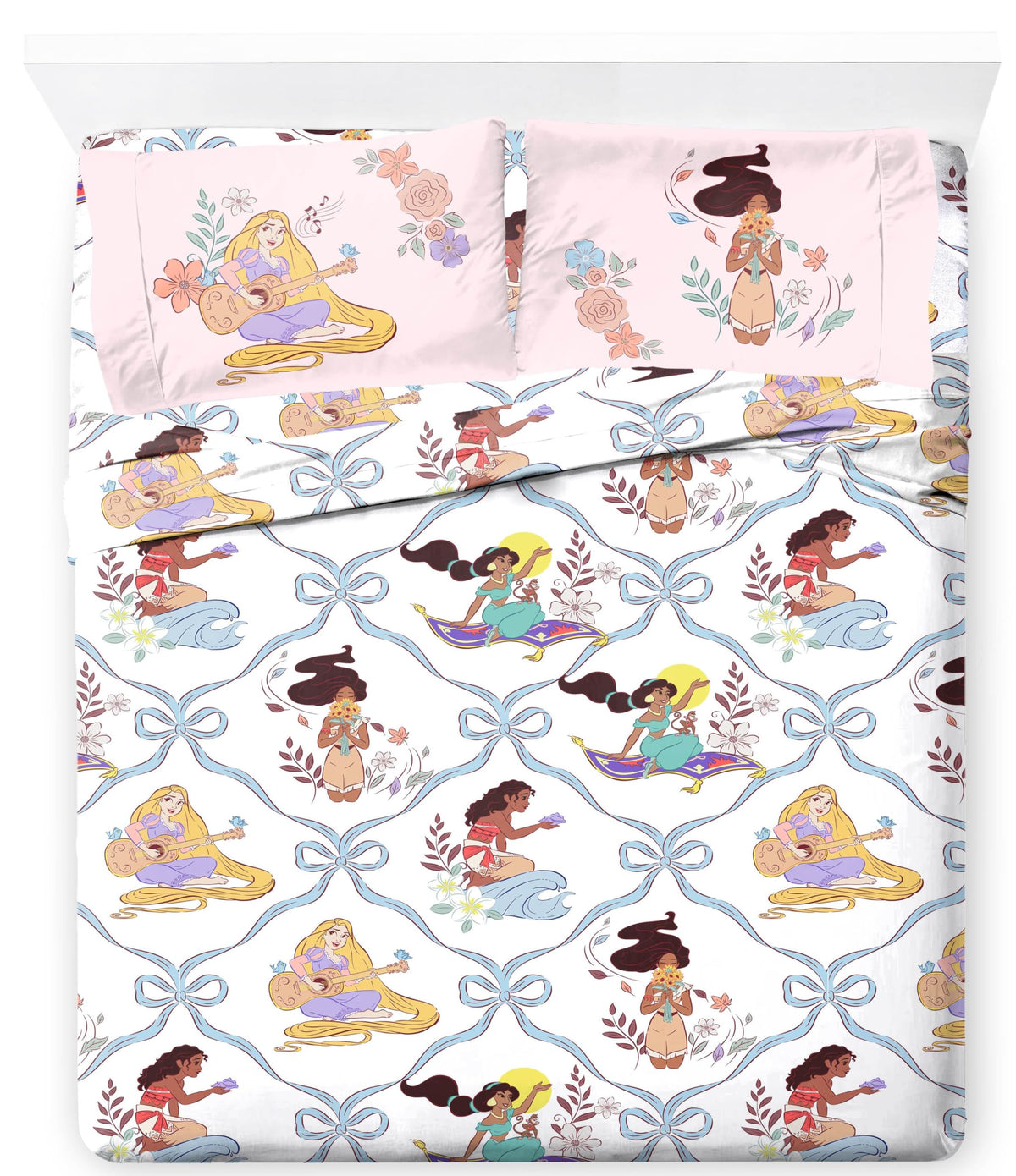 Jay Franco Kids Sheet Set with Fitted, Flat Sheets & Pillow Cover - Ultra-Soft Bedding with Pillowcase for Room Decor, White - Bluey, 3 Piece Toddler