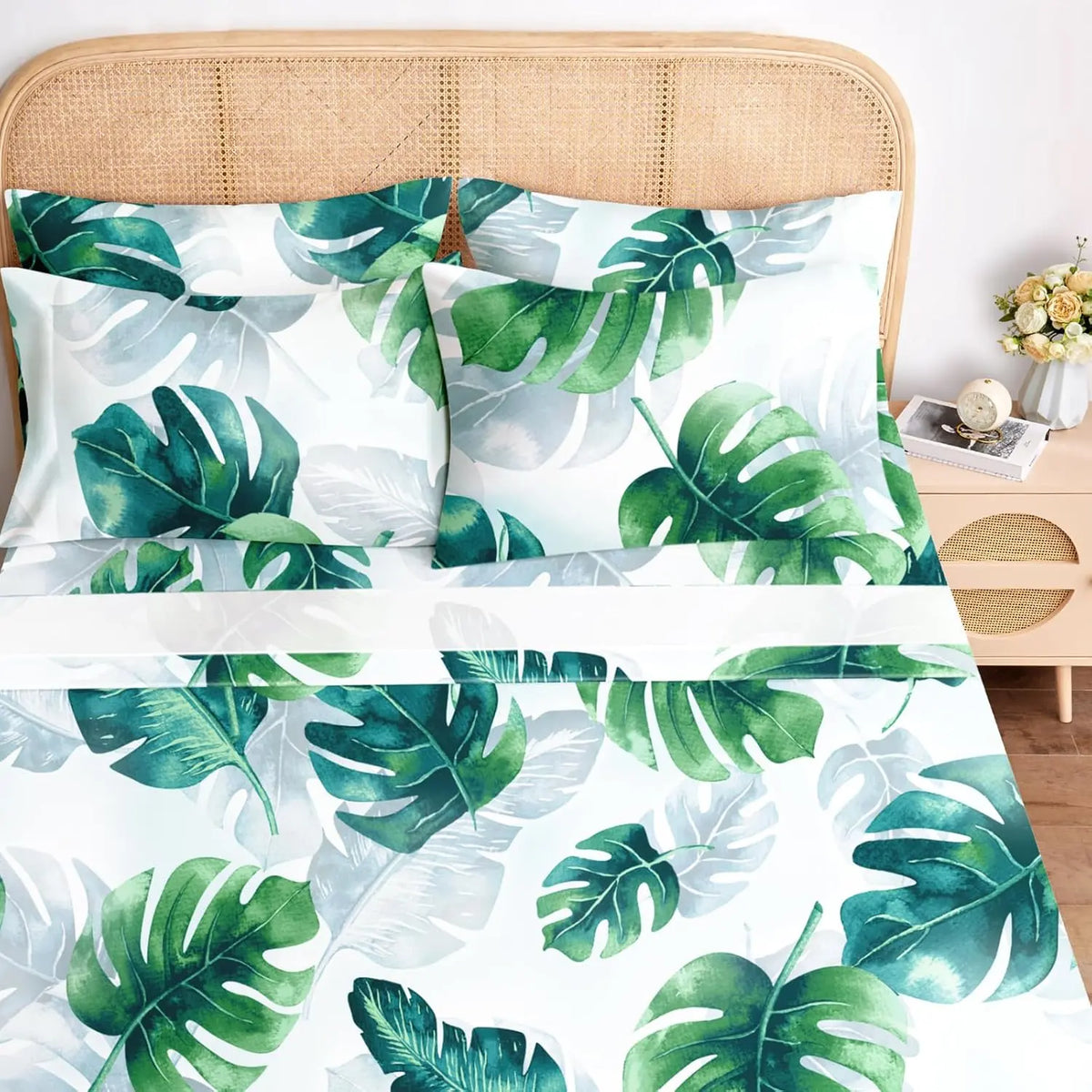 Queen Sheet Set 6 Pieces ,Cottage Core Botanical Patterned Sheets, Victorian Flower Microfiber Bedding Decor