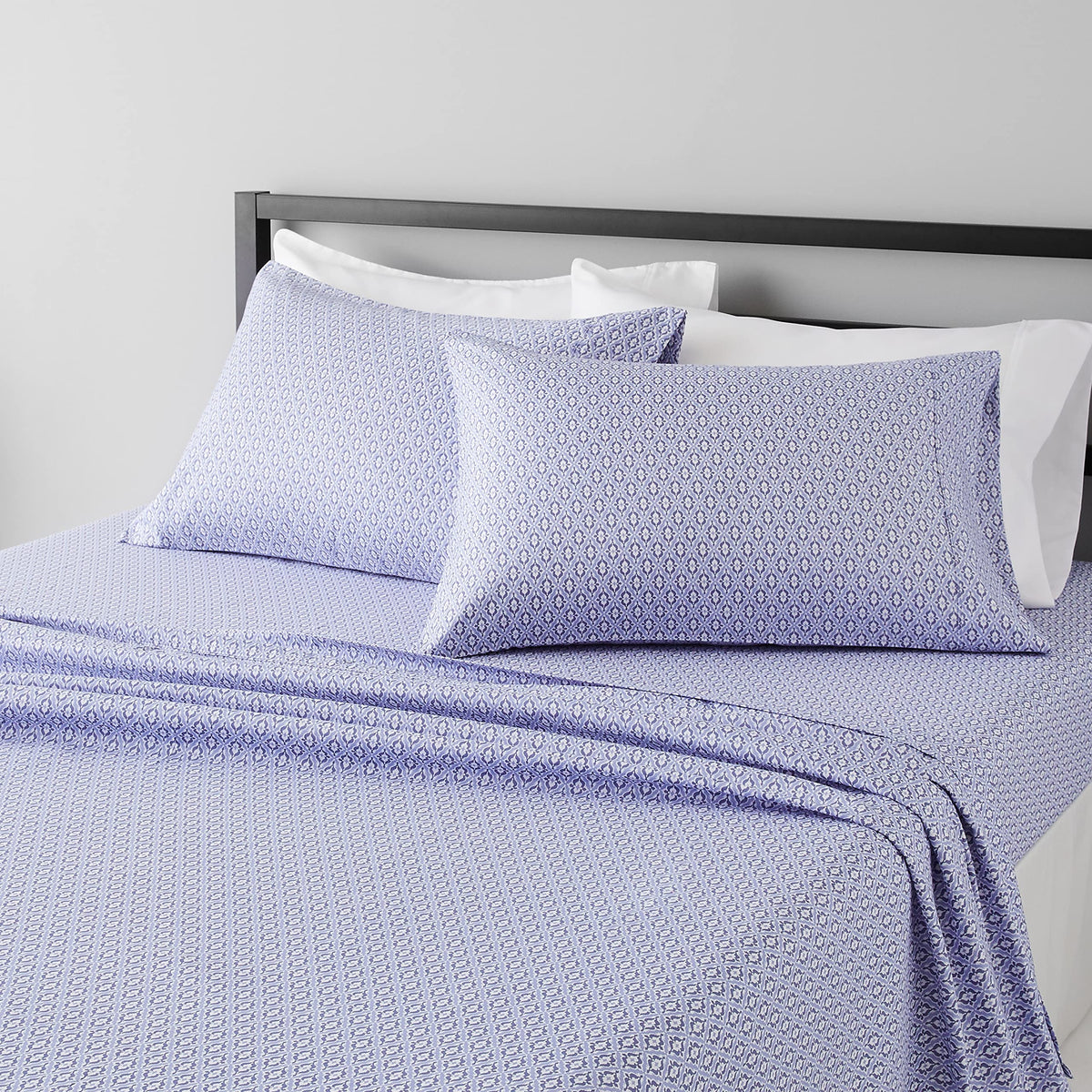 Amazon Basics Lightweight Super Soft Easy Care Wrinkle-Free Breathable Brushed Microfiber 3-Piece Bed Sheet Set with 14-Inch Deep Pockets, Twin, Dark Gray, Solid