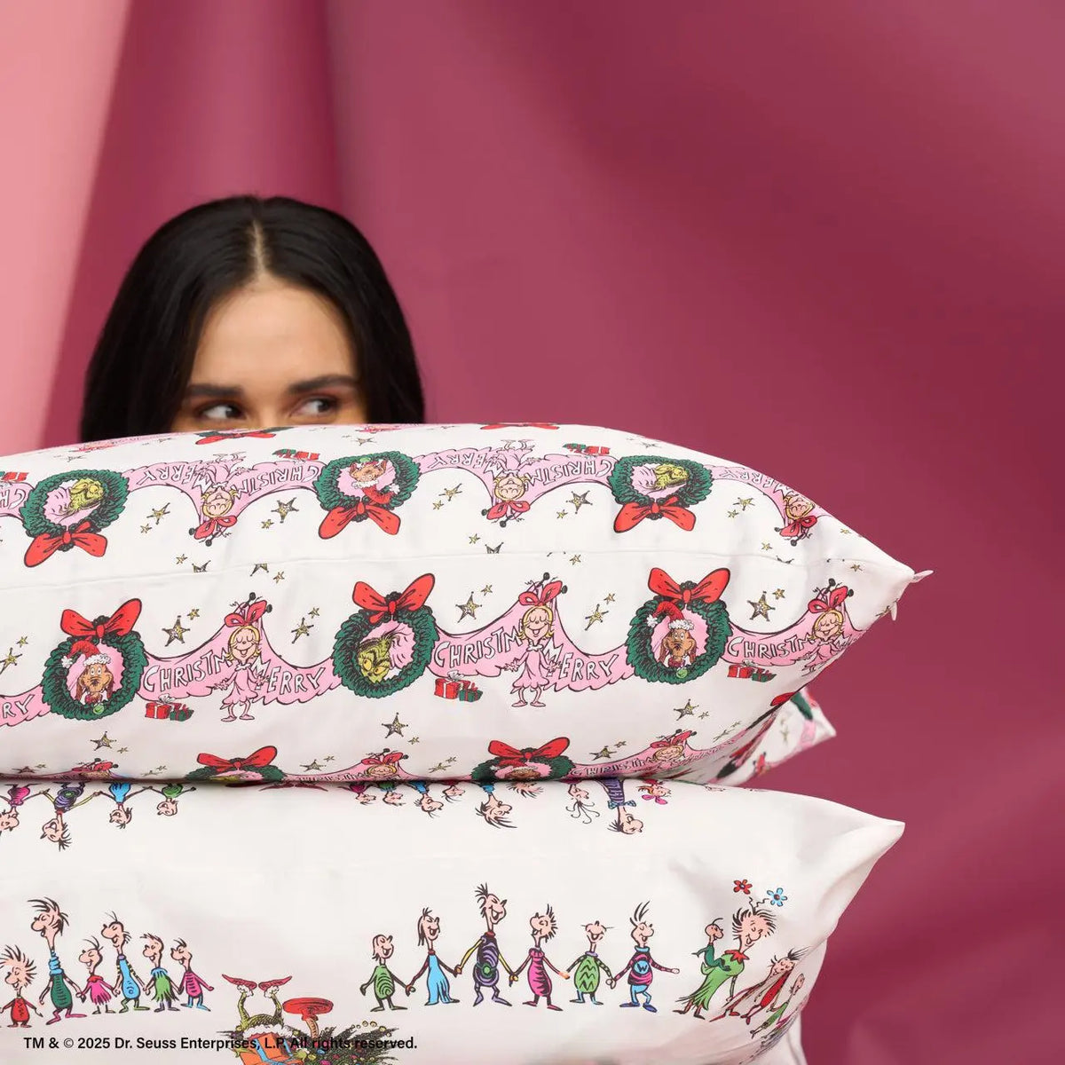 The Grinch x Kitsch King Satin Pillowcase - Whoville